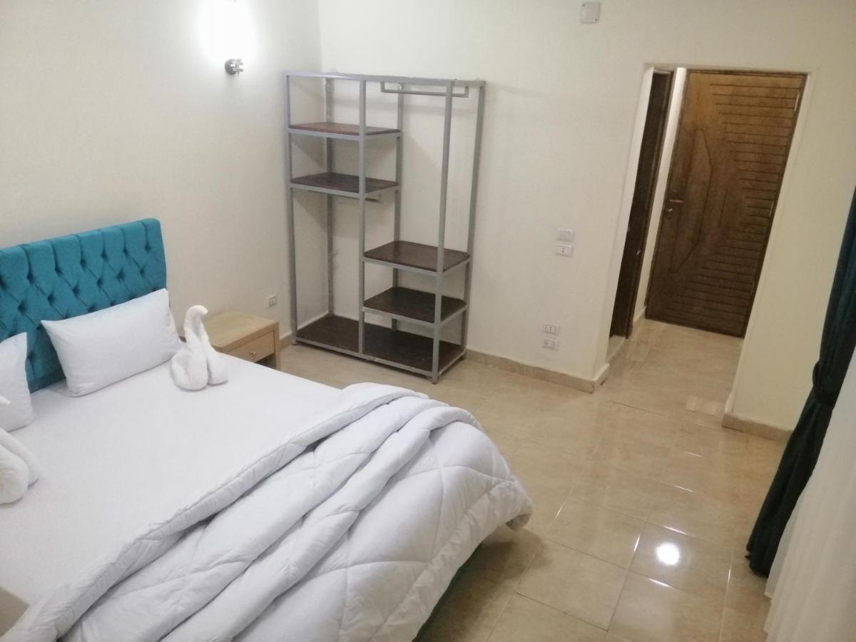 Anubis Kingdom Pyramids Hostel Kafrat al Jabal Luaran gambar