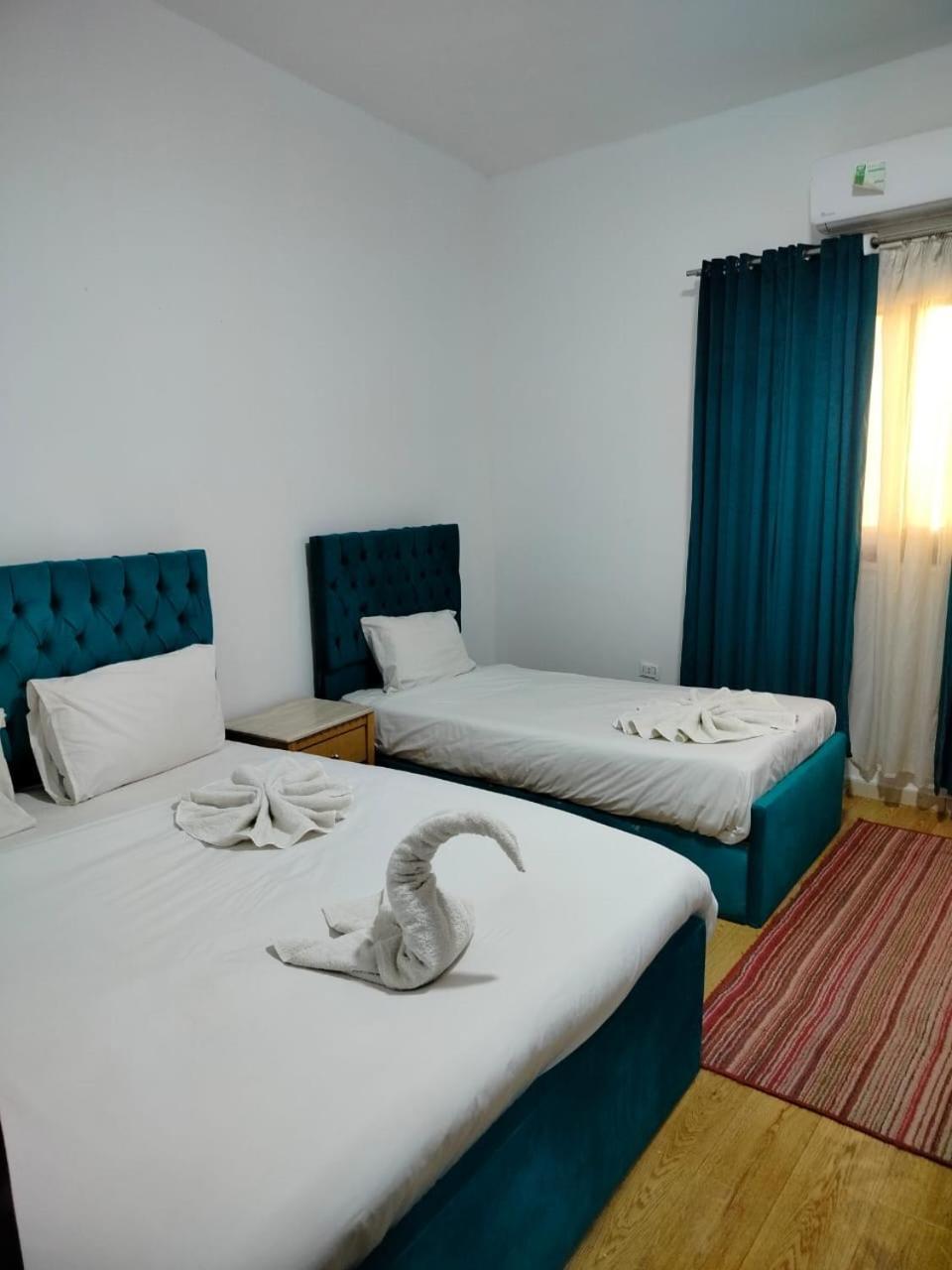 Anubis Kingdom Pyramids Hostel Kafrat al Jabal Luaran gambar