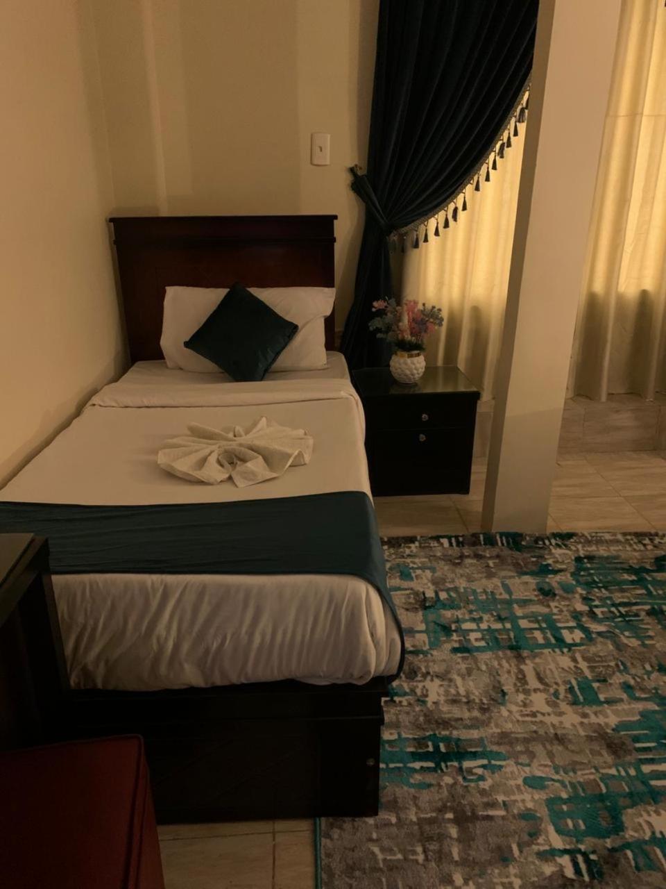 Anubis Kingdom Pyramids Hostel Kafrat al Jabal Luaran gambar